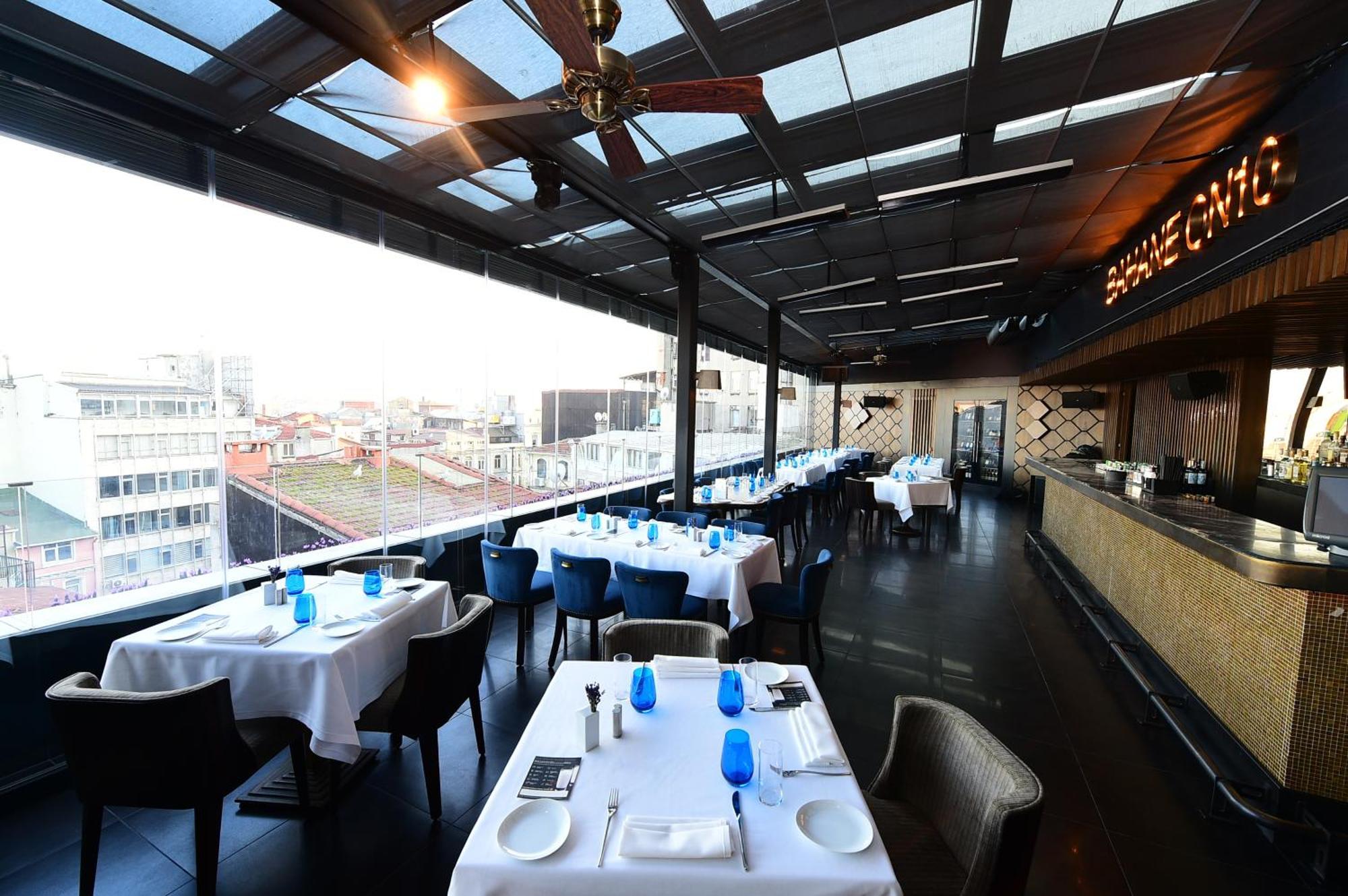 10 Karakoy — Fotos 1